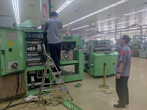 山东中烟滕州卷烟厂卷包车间全力做好设备拆解安全监管工作