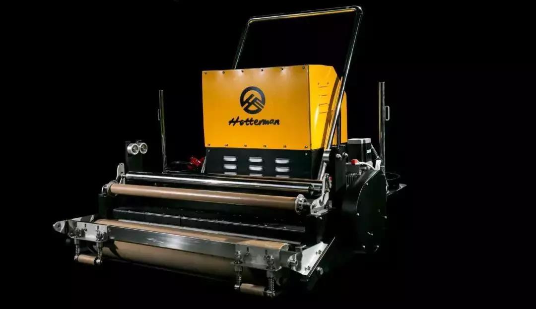 东方雨虹参加"2019建筑防水原辅材料及装备机具展" -.